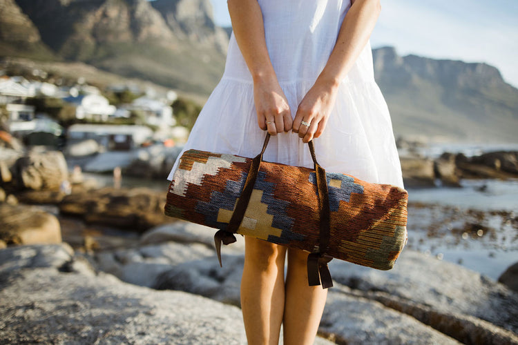 Picnic Kilim - Mud